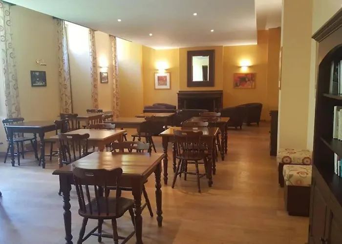 La Mougette 10 Minutes Station Guzet Neige *