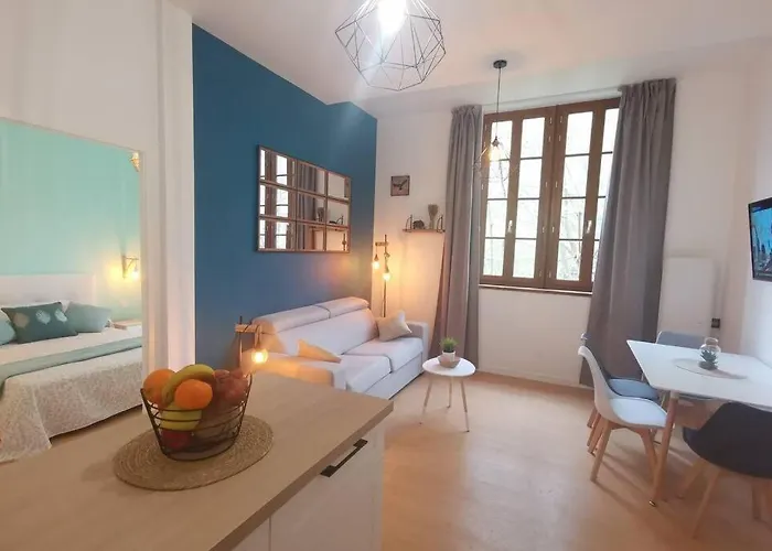 La Mougette 10 Minutes Station Guzet Neige